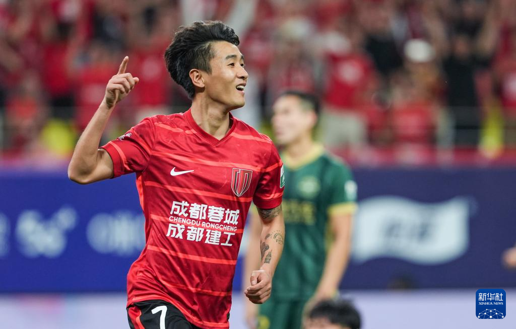 成都蓉城发布备战花絮;赛后强势反弹;葡超任务艰巨;训练强度明显提升的简单介绍 成都蓉城发布备战花絮;赛后强势反弹;葡超任务艰巨;训练强度明显提升的简单介绍