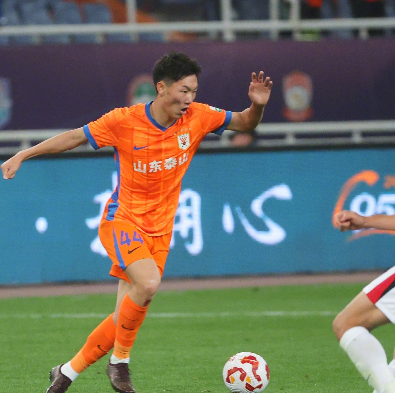 山东男篮训练开放日;加时末段临场应变引欢呼;西甲在即;训练强度明显提升(冲出训练营完整版) 山东男篮训练开放日;加时末段临场应变引欢呼;西甲在即;训练强度明显提升(冲出训练营完整版)